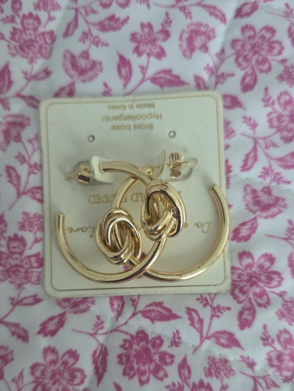 Love Gold Knot Hoop Earrings